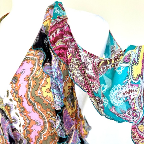 Zara Multicoloured Ruffle Floral Dress. - Picture 4 of 10